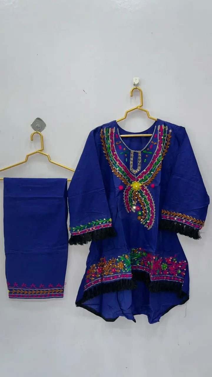 2 Pcs Women's Stitched Lawn Hand Embroidered Co-Ord Set