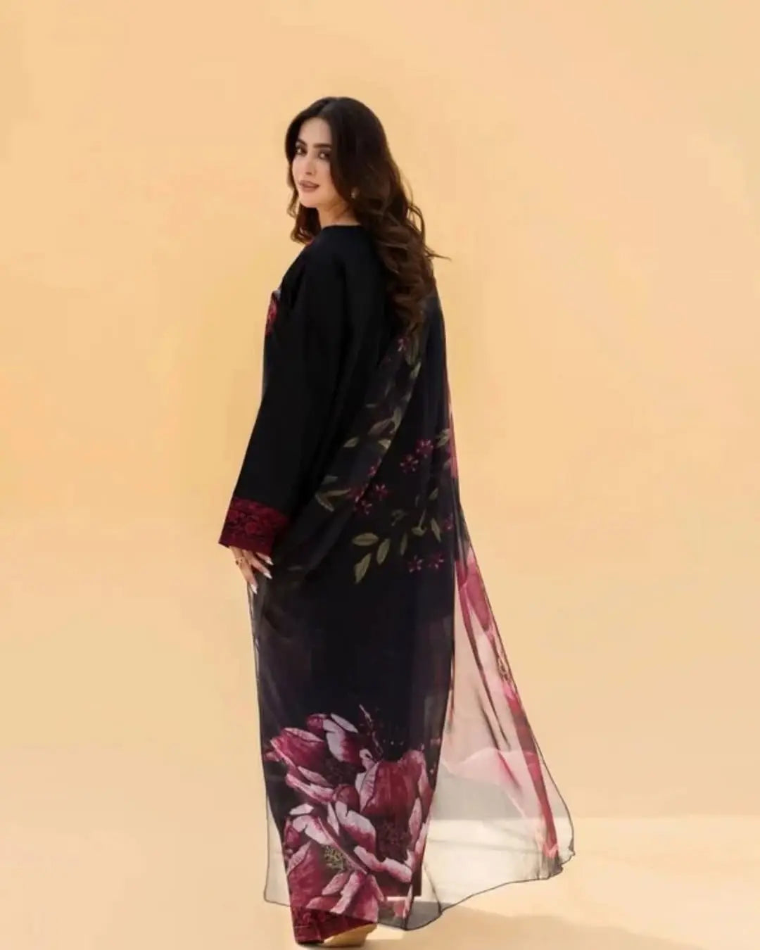 Mahnoor 3 Pcs Women's Stitched Linen Embroidered Suit